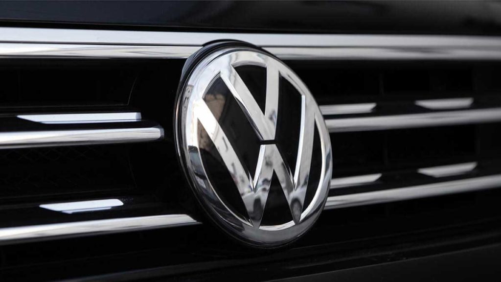 VW spending $2.2B to expand in China's electric car market
