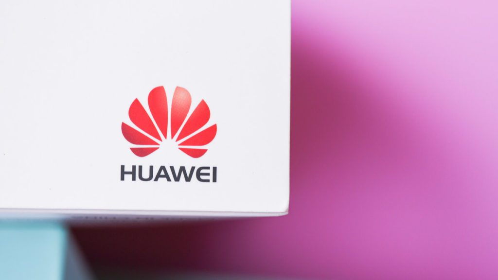 Huawei - leading smartphone sales in the second quarter of 2020