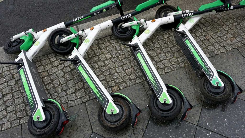 UK allows e-scooter rentals to aid transport in pandemic