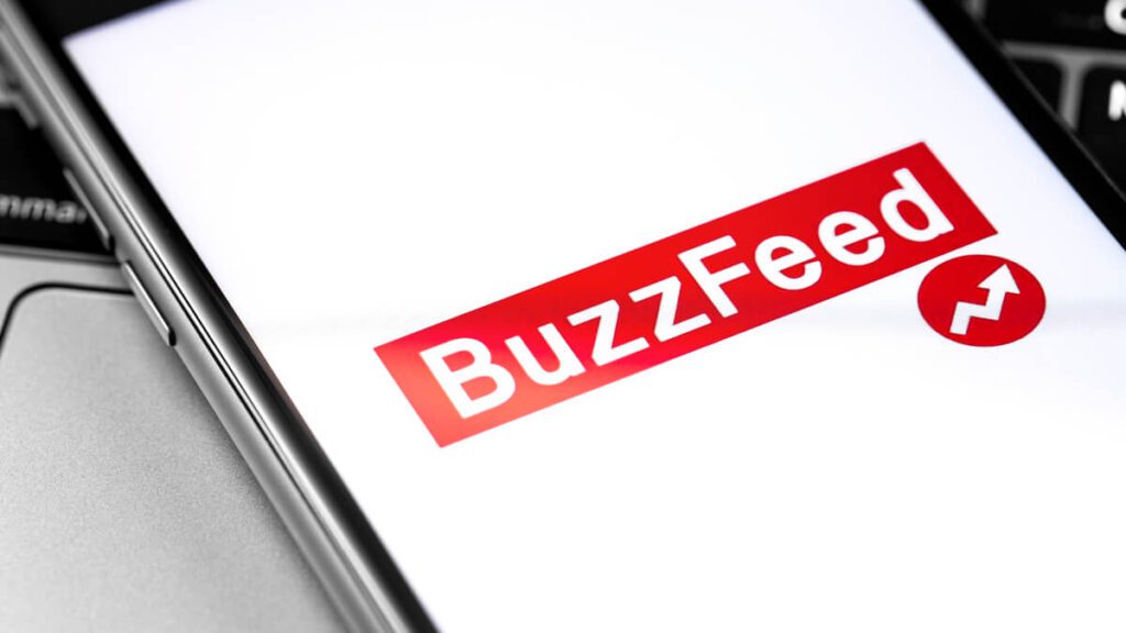 BuzzFeed buying HuffPost from Verizon for undisclosed price