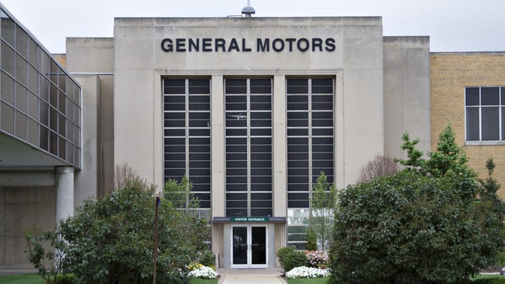 GM looking to build 2nd US battery factory, Tennessee likely