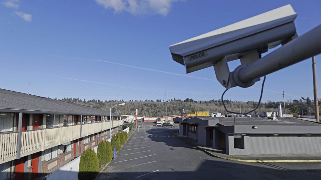Security camera hack exposes hospitals, workplaces, schools