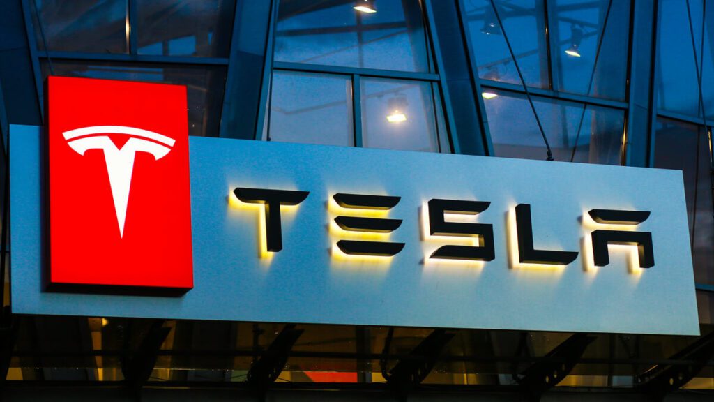 Tesla reaches milestone with first $1B quarterly profit