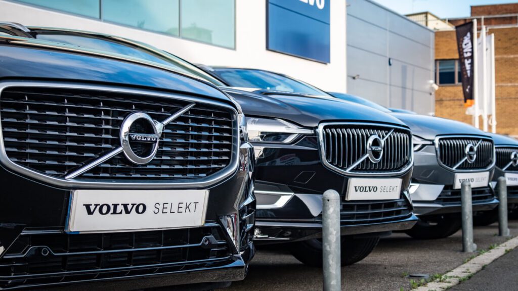 Volvo to resume production at Virginia plant despite strike