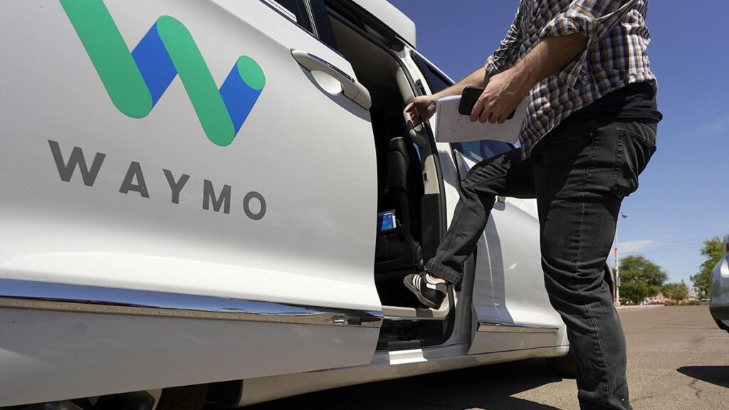 Waymo expanding autonomous ride service to San Francisco