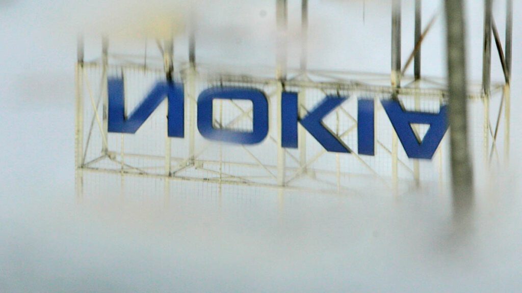 Nokia 3Q profit beats expectations despite chip shortage