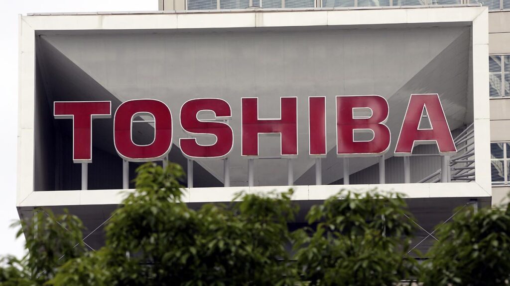 Japan's Toshiba spins off energy, computer device units