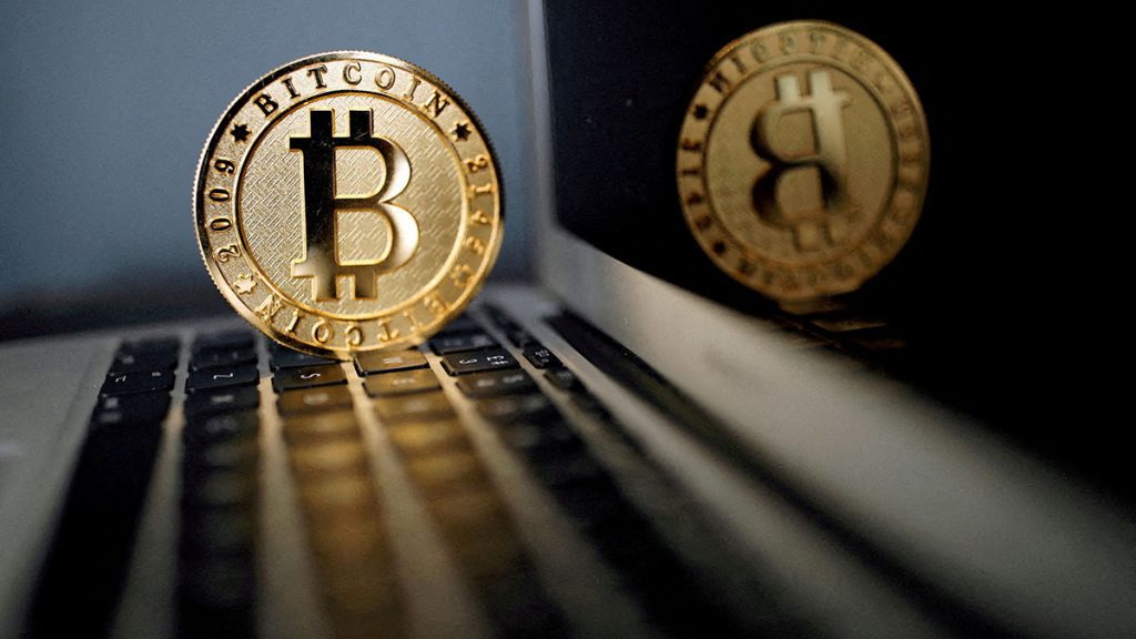 Flurry of Funds Bet on Bruised Bitcoin's Allure