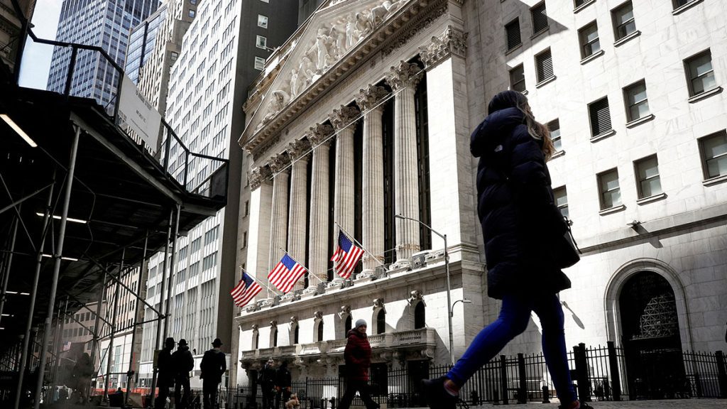 Wall St Slips as Jobs Data Dents Hopes for Fed Rate Deceleration