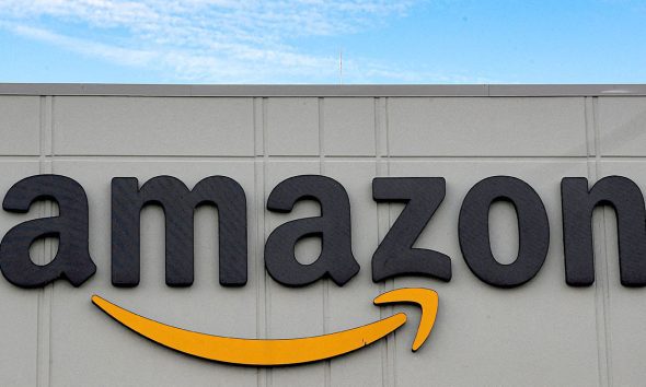 Amazon to Lay off Thousands of Employees
