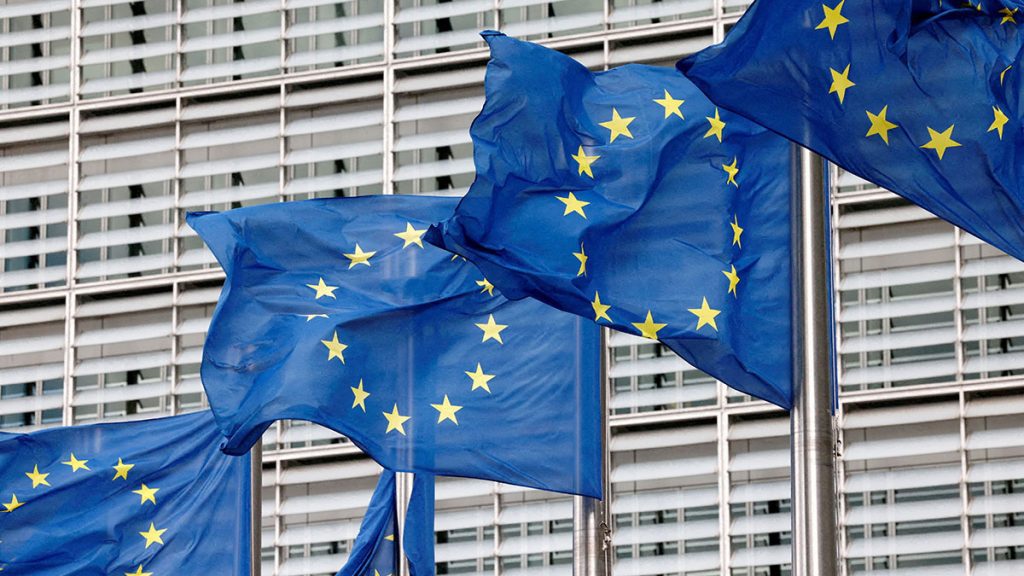 EU Countries Back Billion-Euro Chip Plan