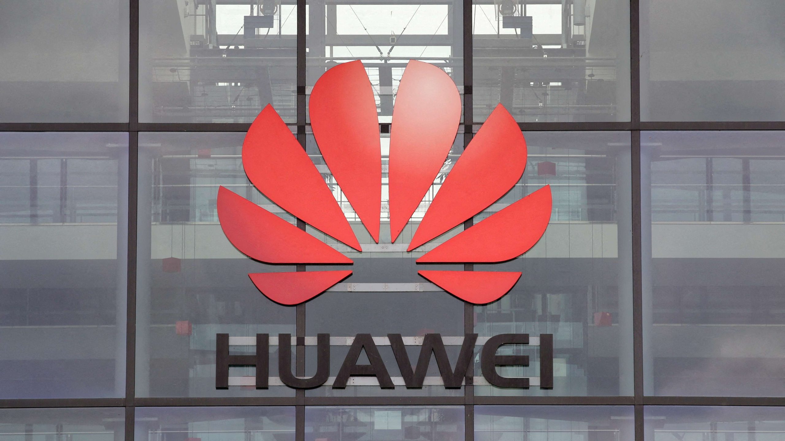 Huawei Launches In-House Software System after Being Cut Off from US ...