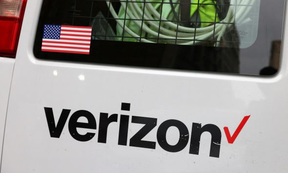 Verizon and Audi AG partner to test 5G technology for smart vehicles, enabling future of autonomous cars and vehicle-to-cloud communication.
