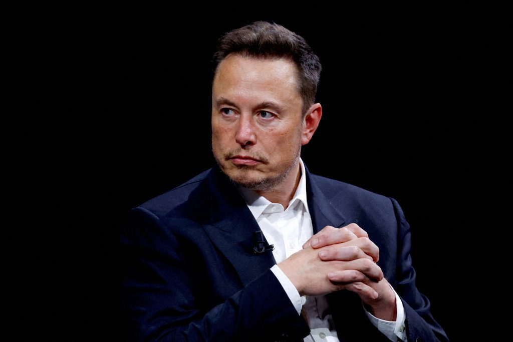 A federal judge ordered Elon Musk to testify again in the U.S. SEC Twitter probe of his $44 billion takeover of the company.