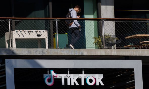 Former Treasury Secretary Mnuchin forms investor group to buy TikTok amid U.S. regulatory pressure with a bid to acquire the short-video app.