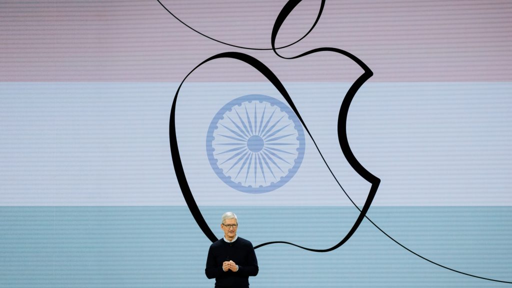 Apple has finally expanded its operations in both manufacturing and sales to India as of this year.
