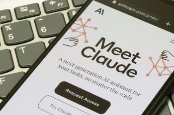 Anthropic, an artificial intelligence startup, has entered the competitive business sector with its new chatbot technology, Claude 3.