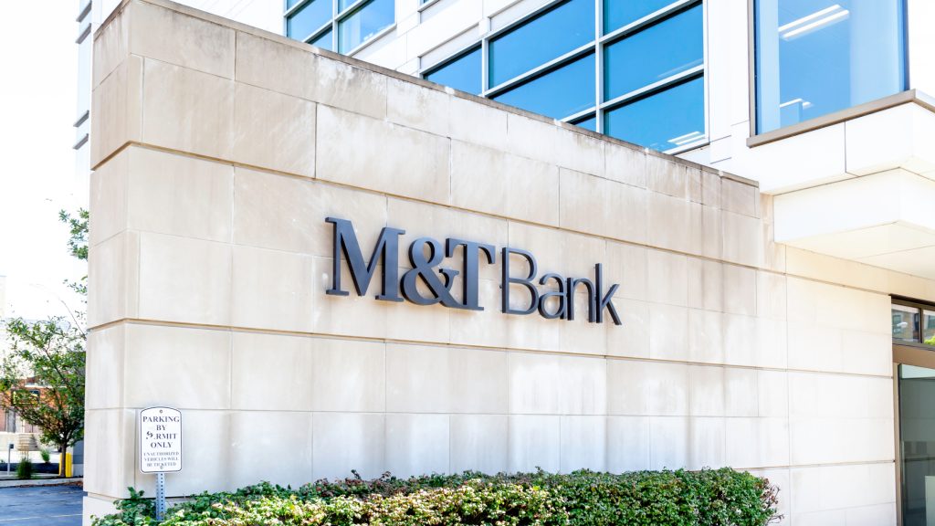 Rich Data Co. (RDC) partners with M&T Bank Corp., with the aim of expanding the introduction of its AI decisioning platform.