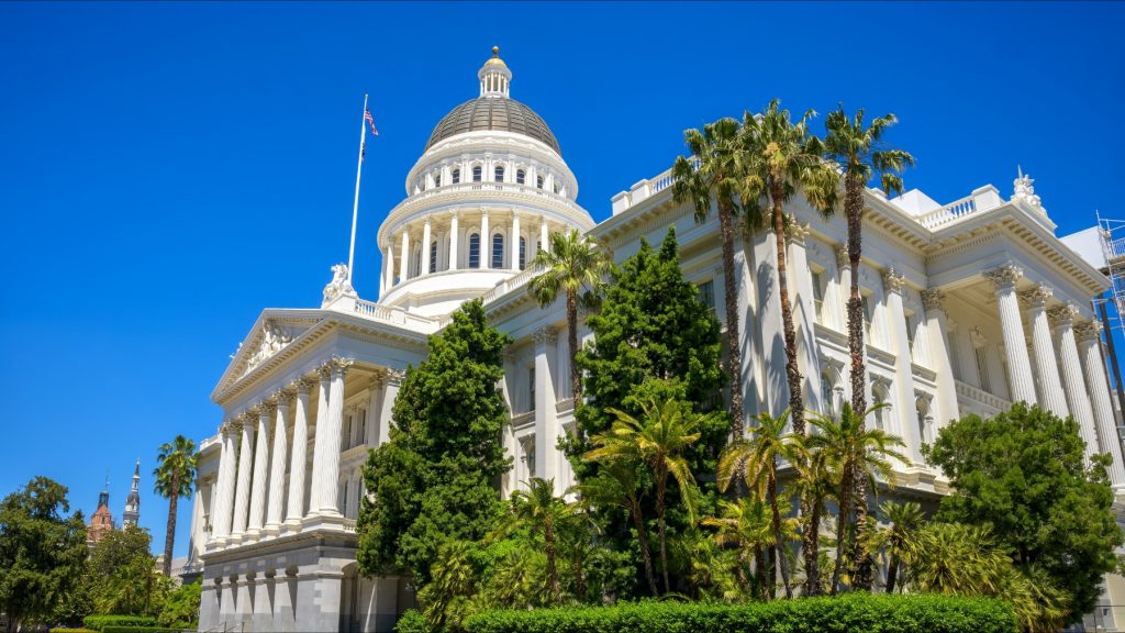 California lawmakers approved a California deepfake law addressing the spread of deepfakes, protecting workers from AI exploitation.