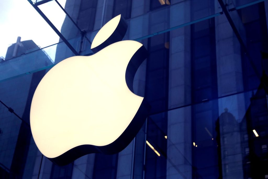 Apple has asked a federal appeals court to temporarily pause key provisions in a U.S. judge’s ruling that ordered the tech company.