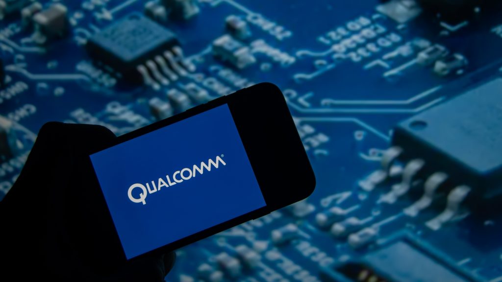 Qualcomm warned that attackers could be exploiting three severe vulnerabilities urging users to install latest Android security patch level.