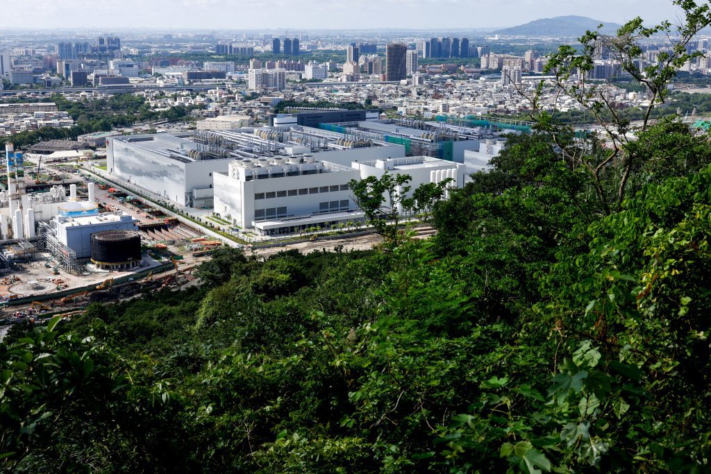 Taiwan plans to launch its "Ten Major AI Infrastructure Projects" initiative, aimed at generating more than T$15 trillion in economic value.