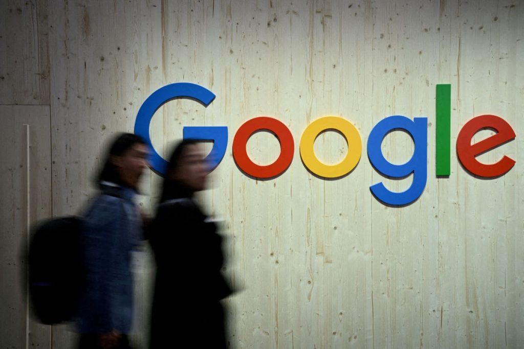A federal jury determined on Wednesday that Alphabet's Google must pay $425 million for invading users' privacy by continuing to collect data.