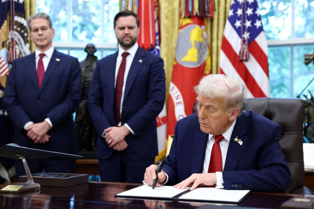 President Donald Trump signed an executive order on Thursday declaring that his plan to sell Chinese-owned TikTok's U.S. operations to U.S. 