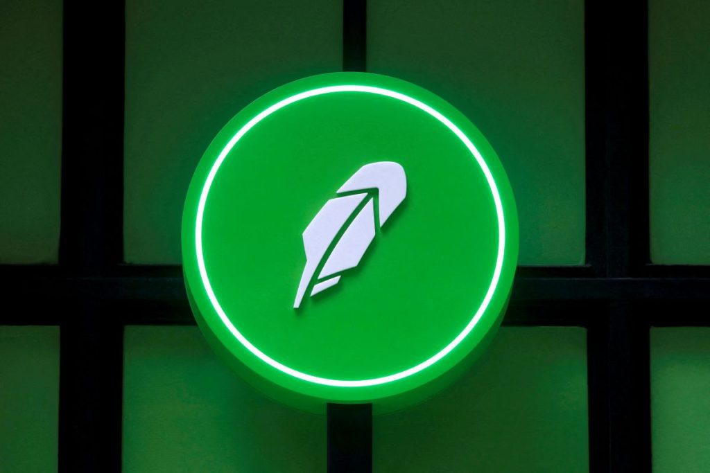 (Reuters) -Robinhood Markets and Susquehanna International Group on Tuesday struck a deal to take over a regulated exchange.