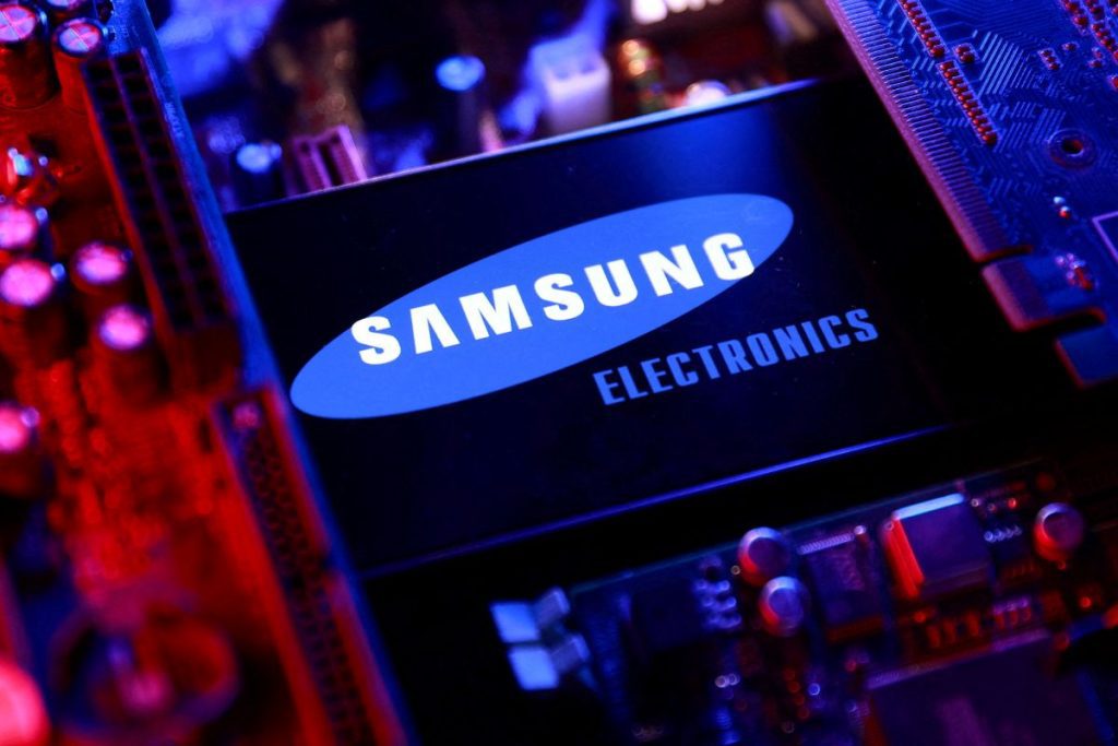 SEOUL/SINGAPORE (Reuters) -Samsung Electronics this month raised prices of certain memory chips - now in short supply.