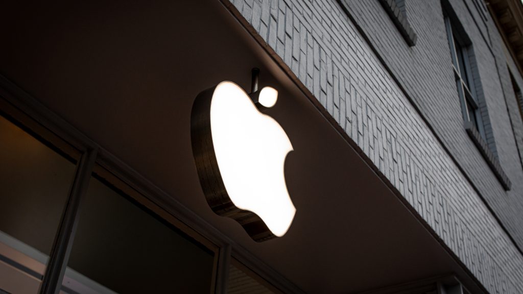 Apple is set to surpass Samsung in 2025, driven by soaring iPhone 17 demand and surging global momentum in Apple iPhone shipments.