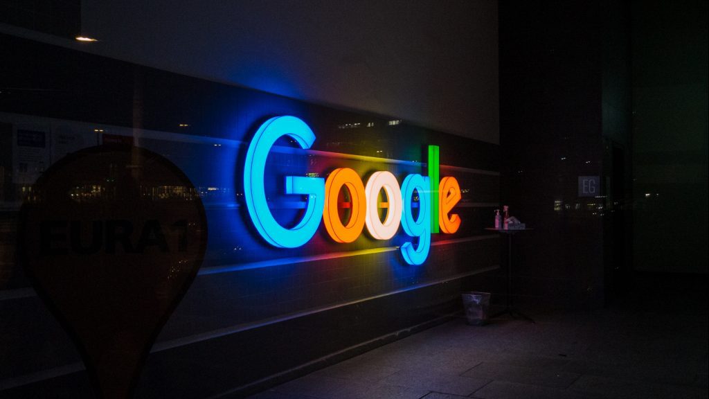 By January 15, Google will shut down its free dark web monitoring tools, ending notifications that alerted users when leaked personal data surfaced online.