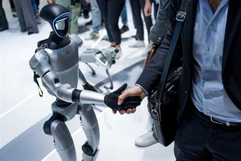 Elon musk humanoid robot ambitions grew in 2025, attracting global attention from the US, but China is already a step ahead.