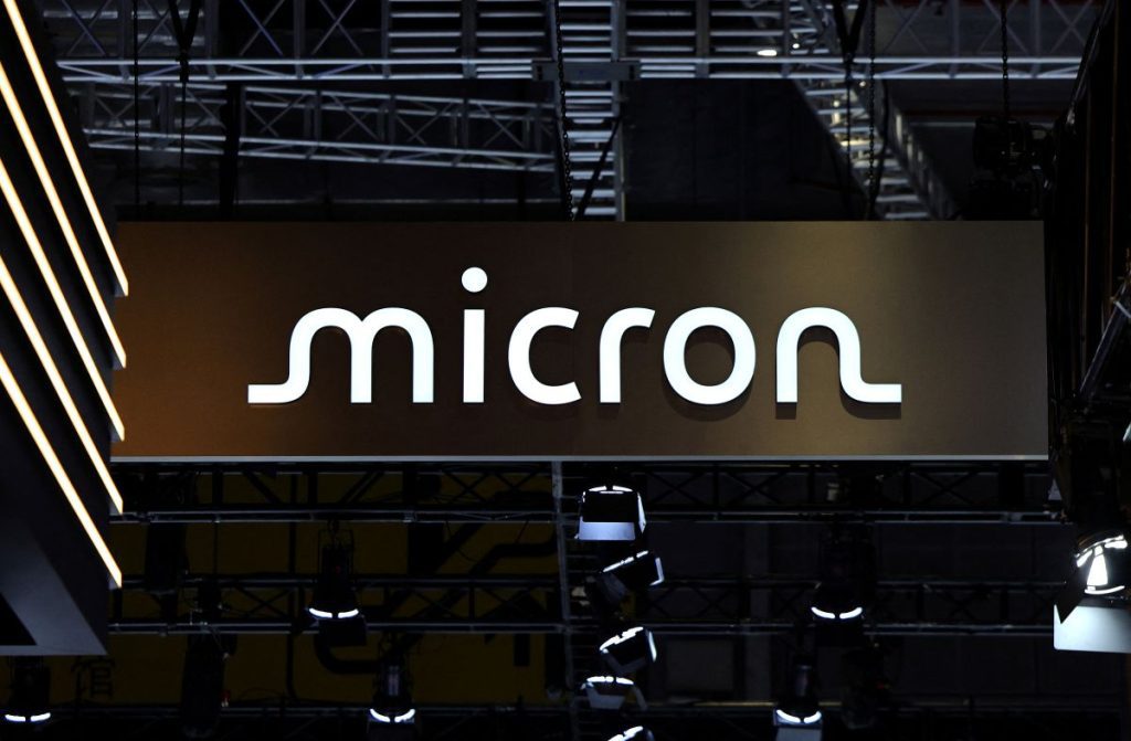 SINGAPORE, Jan 27 (Reuters) - U.S. memory chipmaker Micron Technology said on Tuesday it plans to build a $24-billion chip manufacturing plant in Singapore.