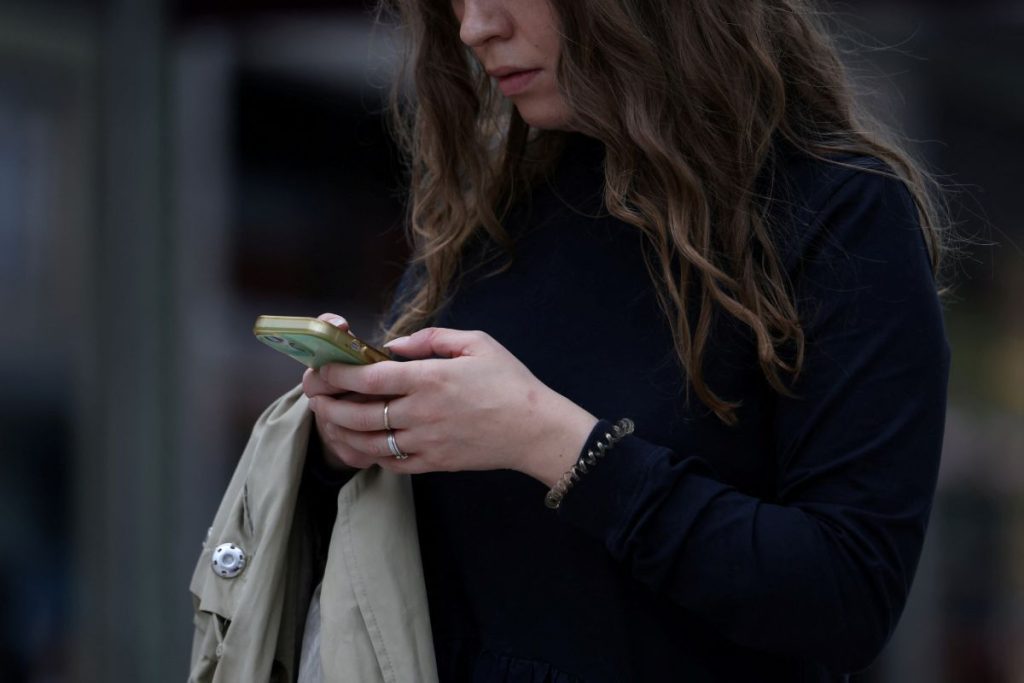 LONDON, Feb 18 (Reuters) - Britain will require technology companies to take down intimate images shared online without consent within 48 hours.