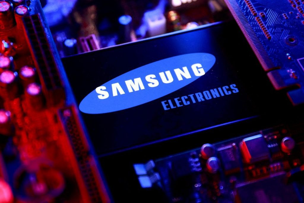 SEOUL, May 6 (Reuters) - The market capitalisation of Samsung Electronics' common AI chip stocks surpassed $1 trillion on Wednesday.