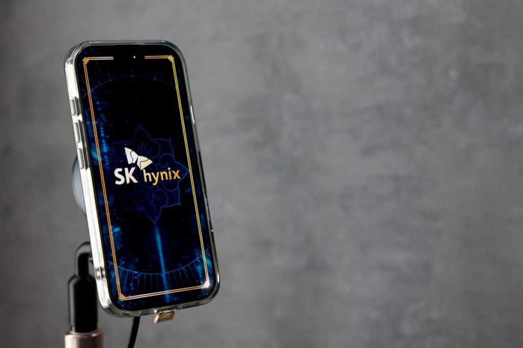 SEOUL, June 22 (Reuters) - SK Hynix on Monday overtook Samsung Electronics to become South Korea's most valuable listed company.