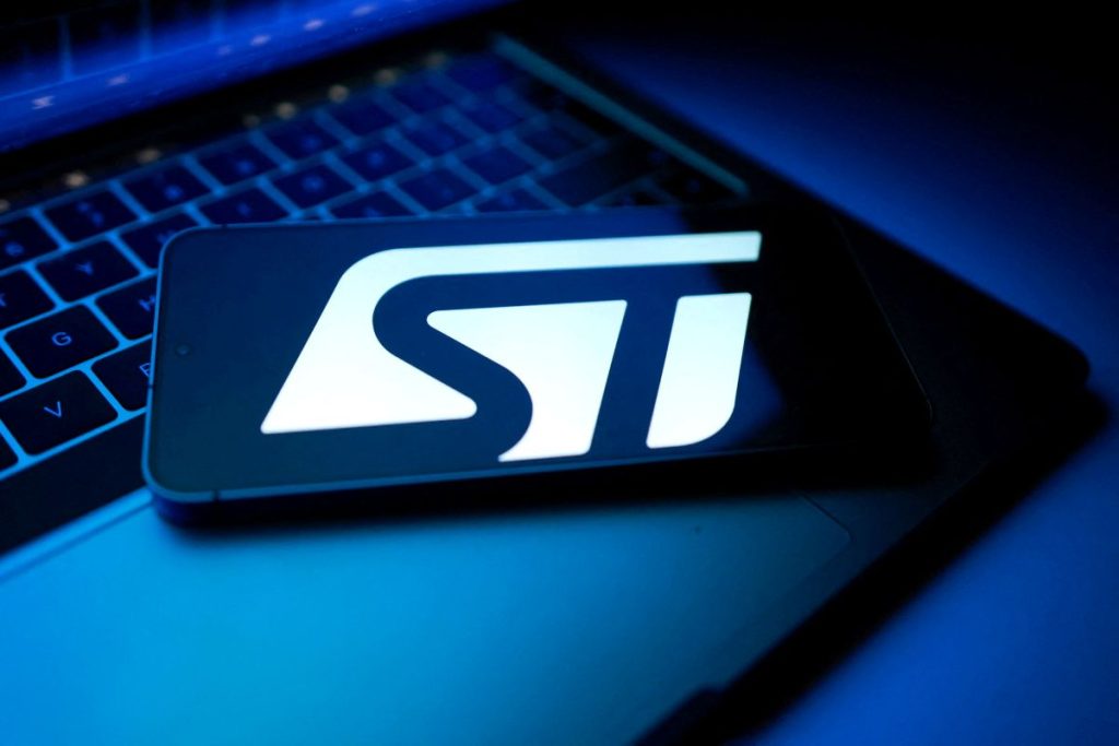 June 2 (Reuters) - STMicroelectronics raised the revenue target for its data centre business on Tuesday.