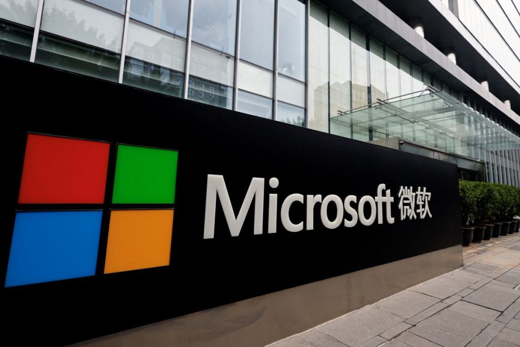 BEIJING/SHANGHAI, Aug 13 (Reuters) - Microsoft once regarded the idea of quitting China as unthinkable.