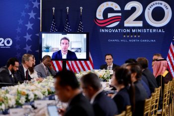 CHAPEL HILL, North Carolina, Sept 1 (Reuters) - The U.S. pressed G20 members on Tuesday to take a hands-off approach to AI regulation.